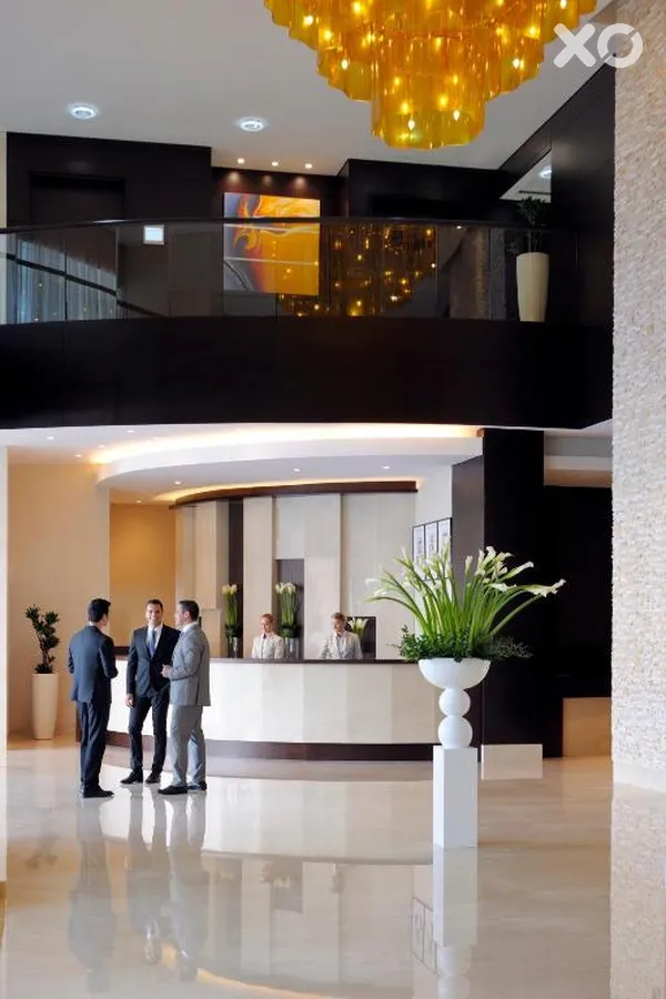 Movenpick Hotel Jumeirah Lakes Towers
