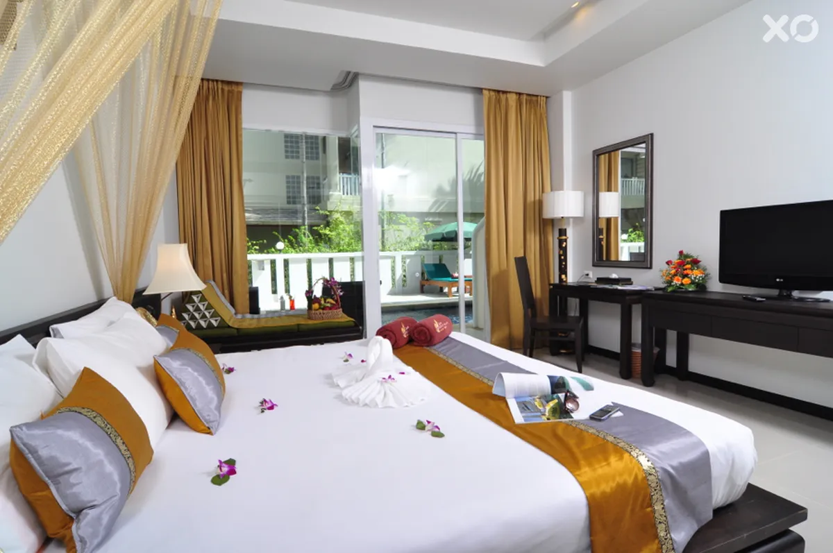 Baan Karonburi Resort
