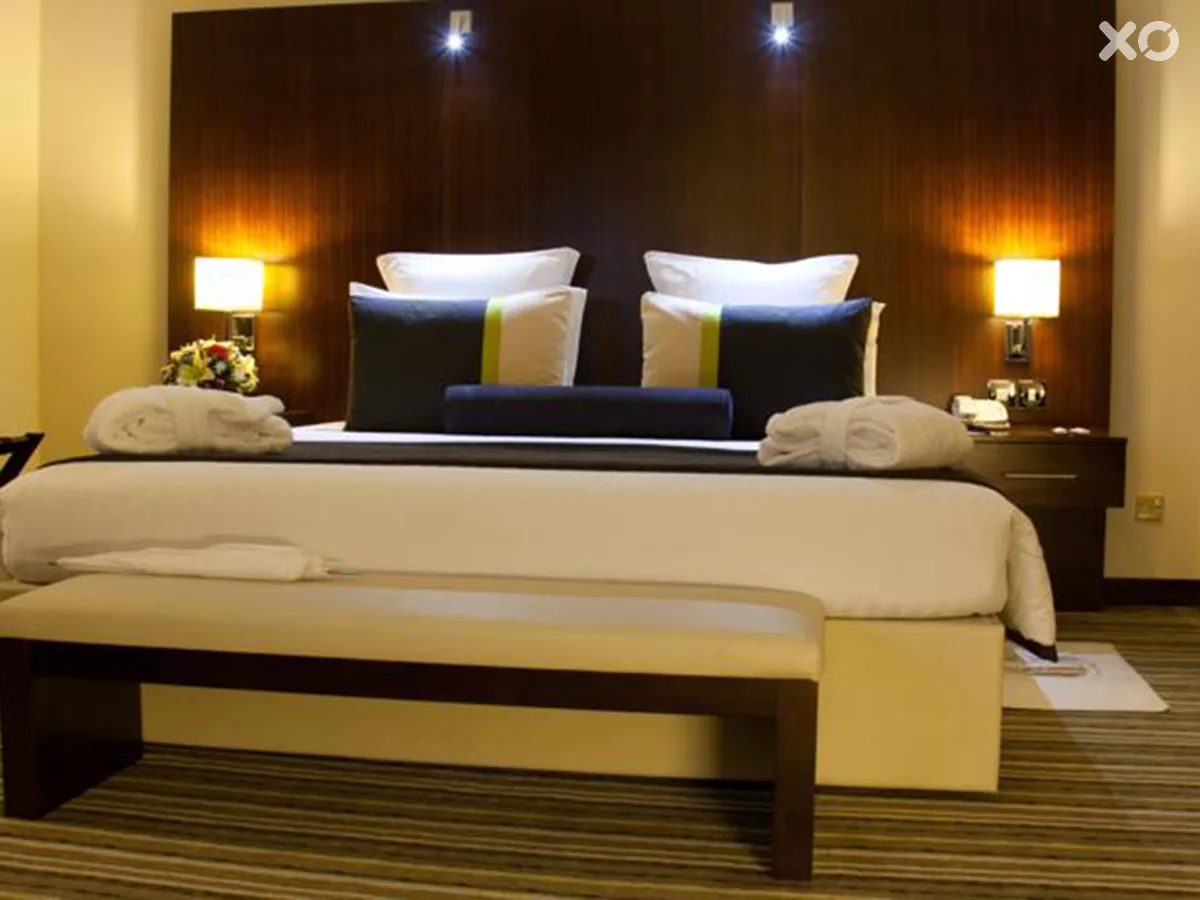 Aravi Hotel