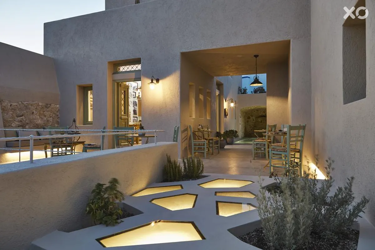 Aeon Suites