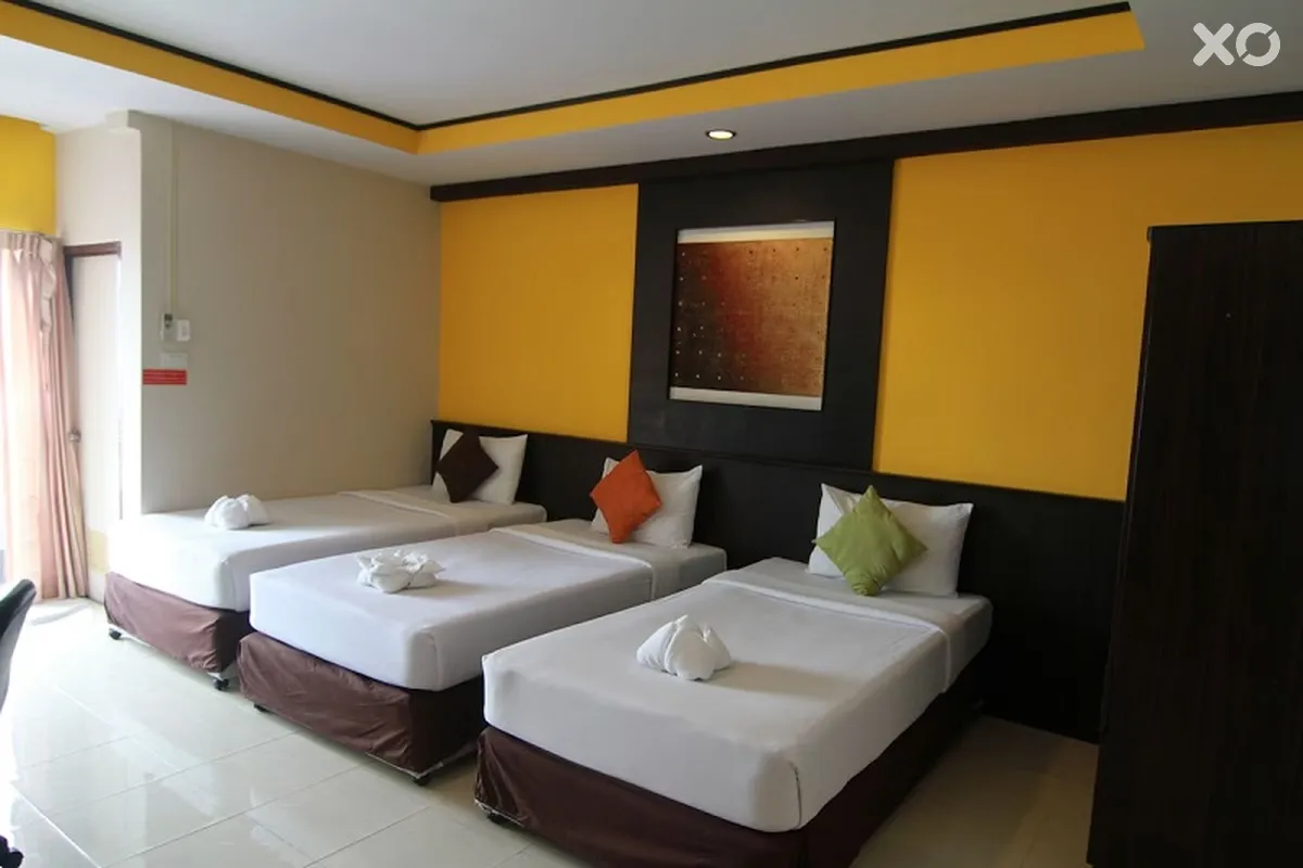 Grand Pinnacle Hotel