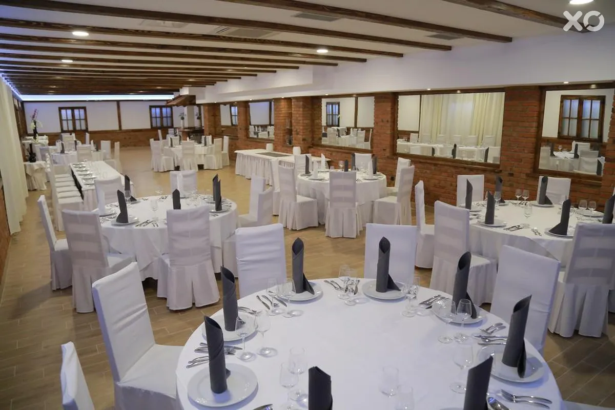 Marina Hotel