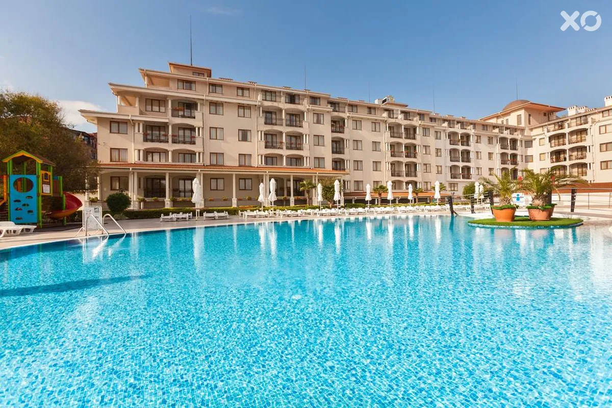 Suneo Beach Club Serenity Bay