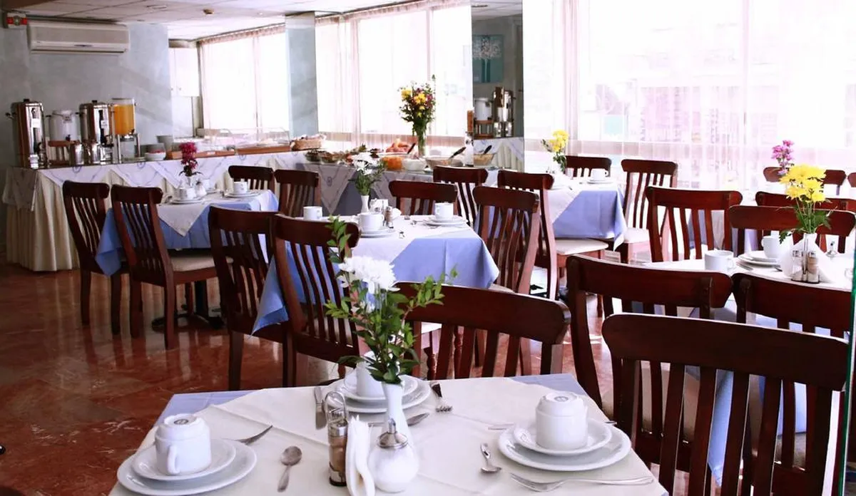 Apollo Hotel