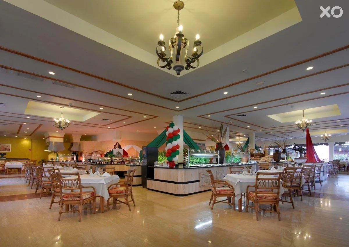 Grand Palladium Colonial Resort & Spa