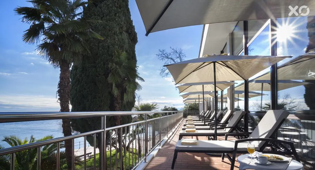 Kristal Hotel