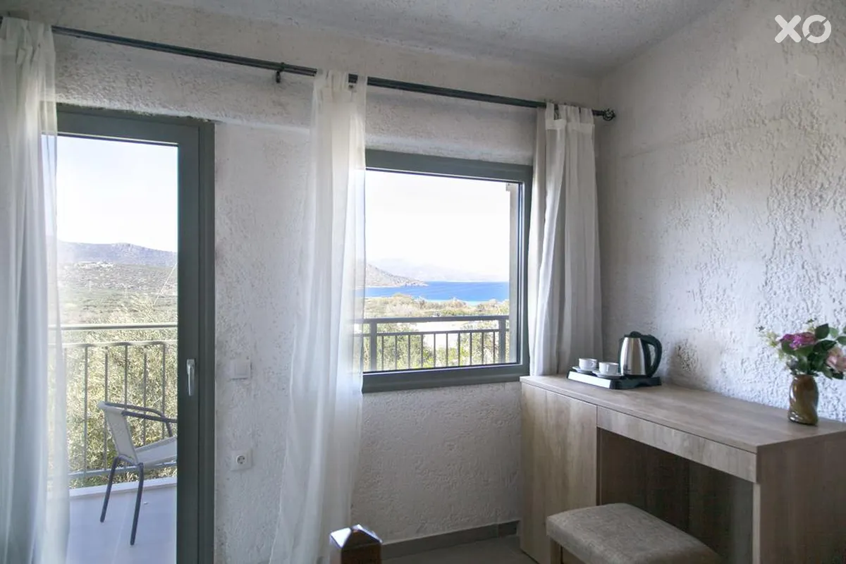 Elpida Hotel & Apartments