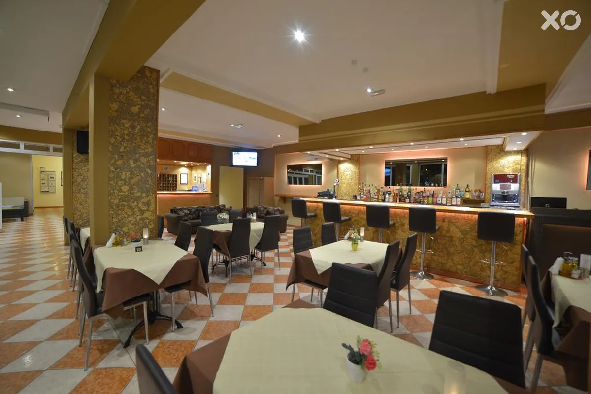 Angelina Hotel & Apartments