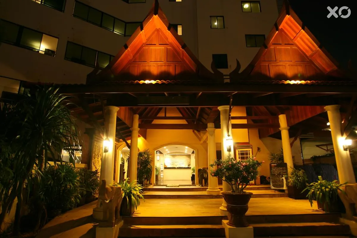 Nova Park Hotel