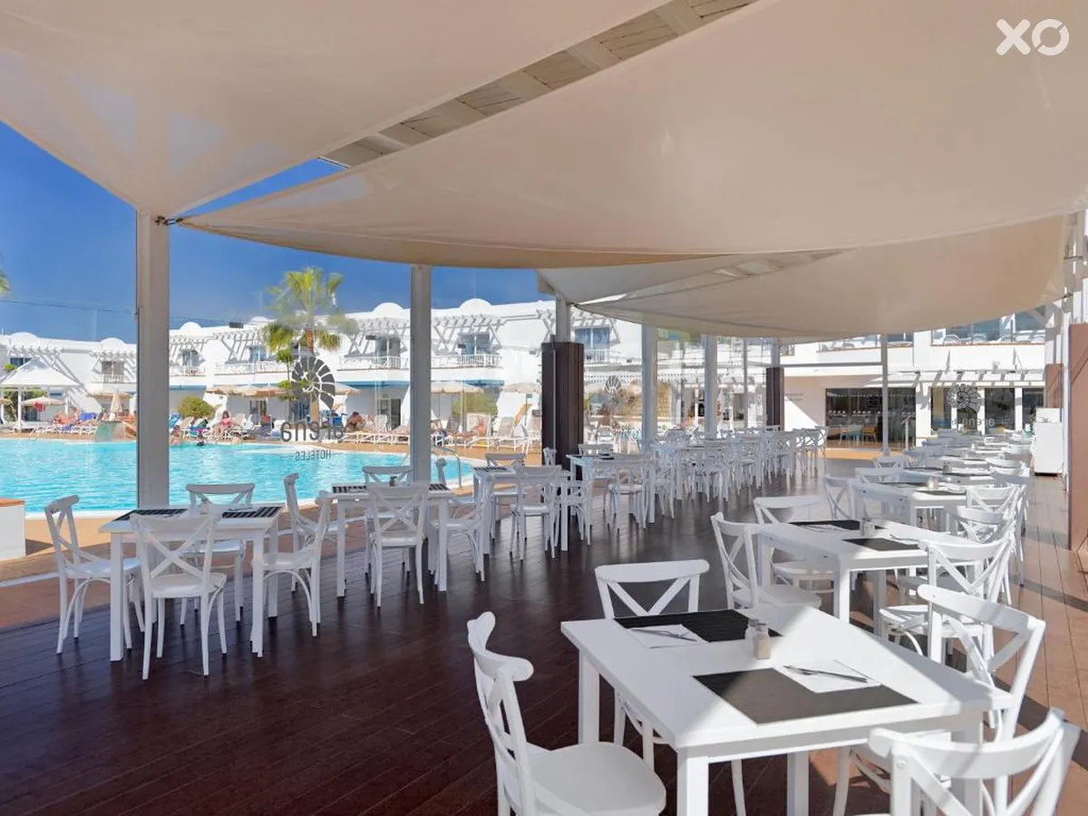 Arena Beach Hotel