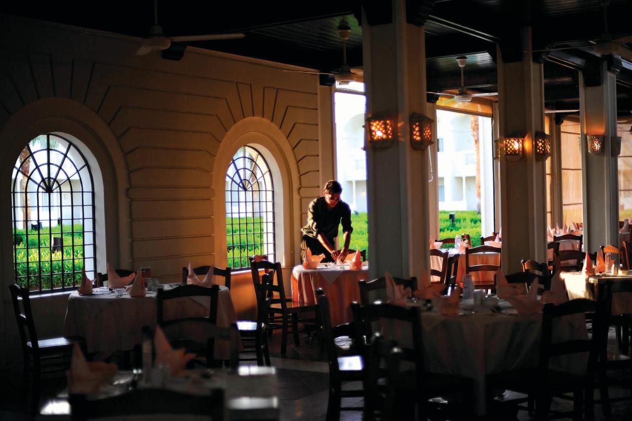 Reef Oasis Beach Resort