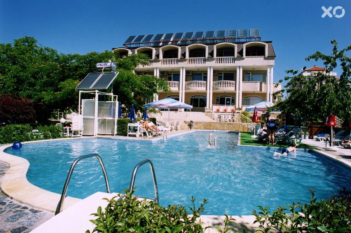 Aurora Villa