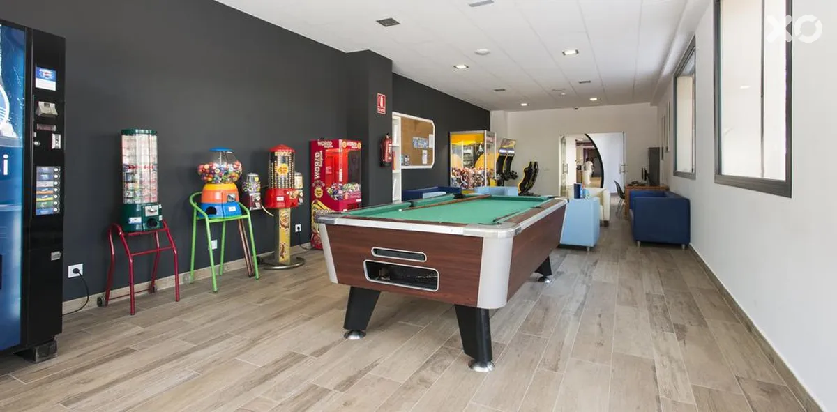 California Apartmentos