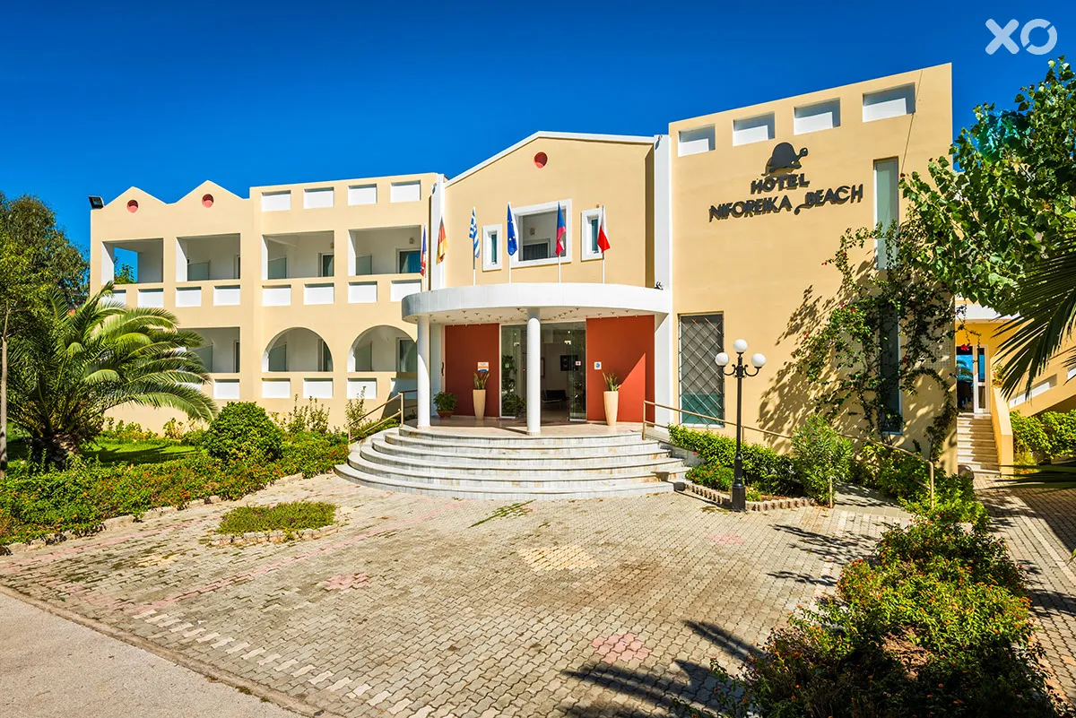 Niforeika Beach Hotel & Bungalows