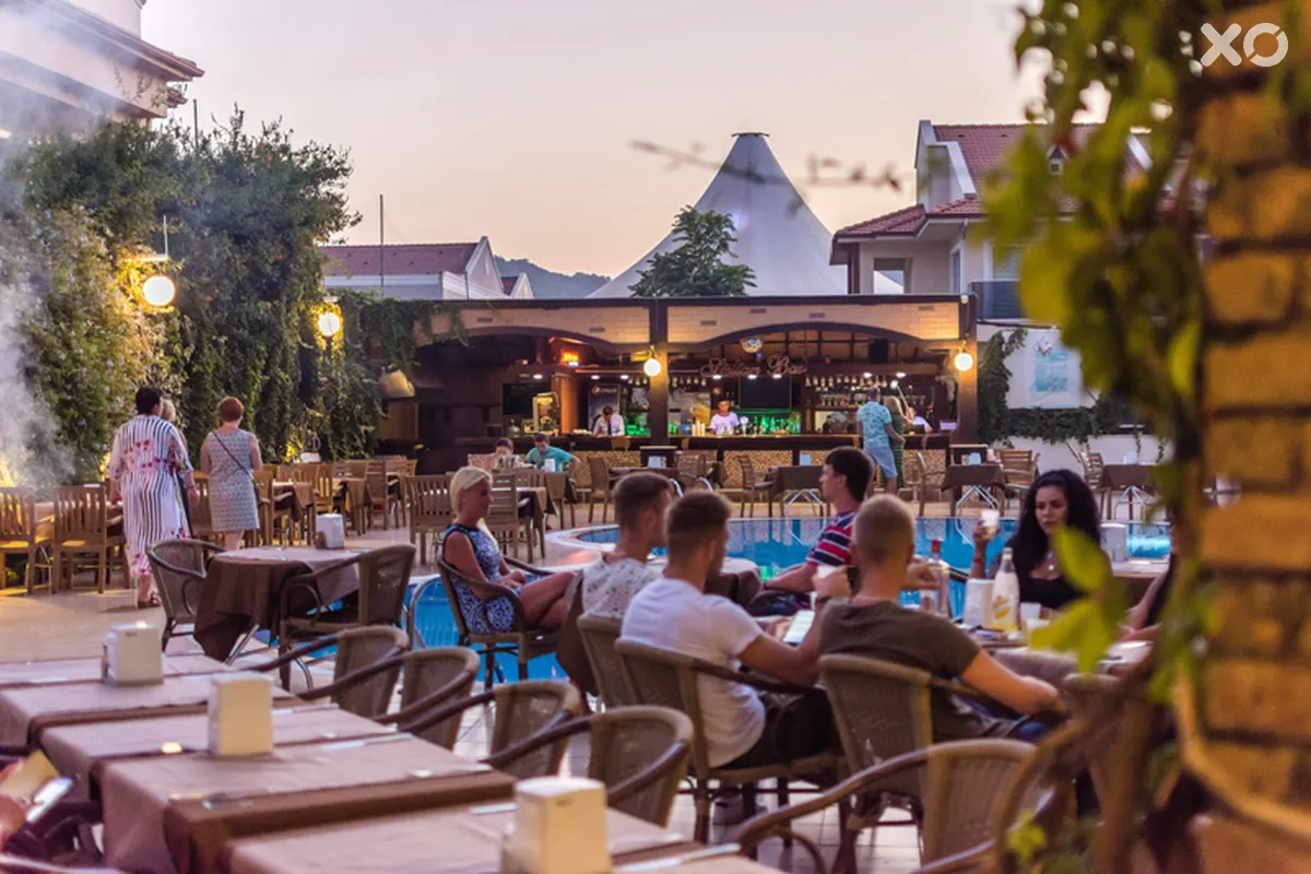 Grand Faros Hotel