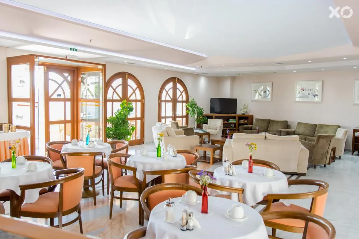 Anita Beach Hotel