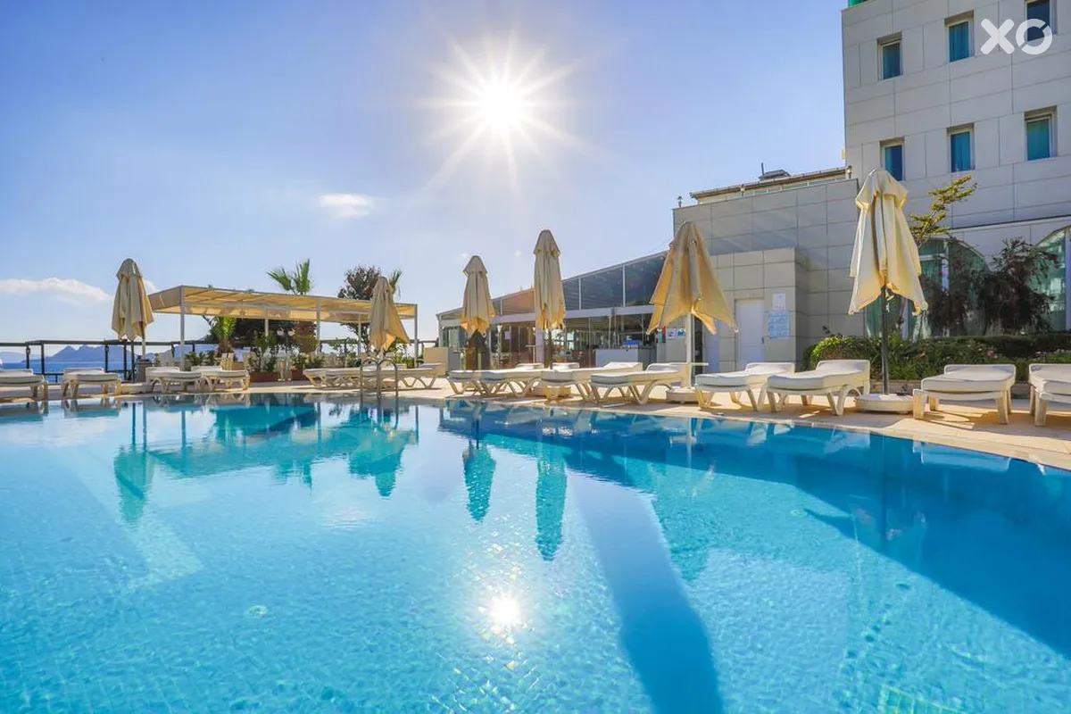 Dragut Point North Hotel