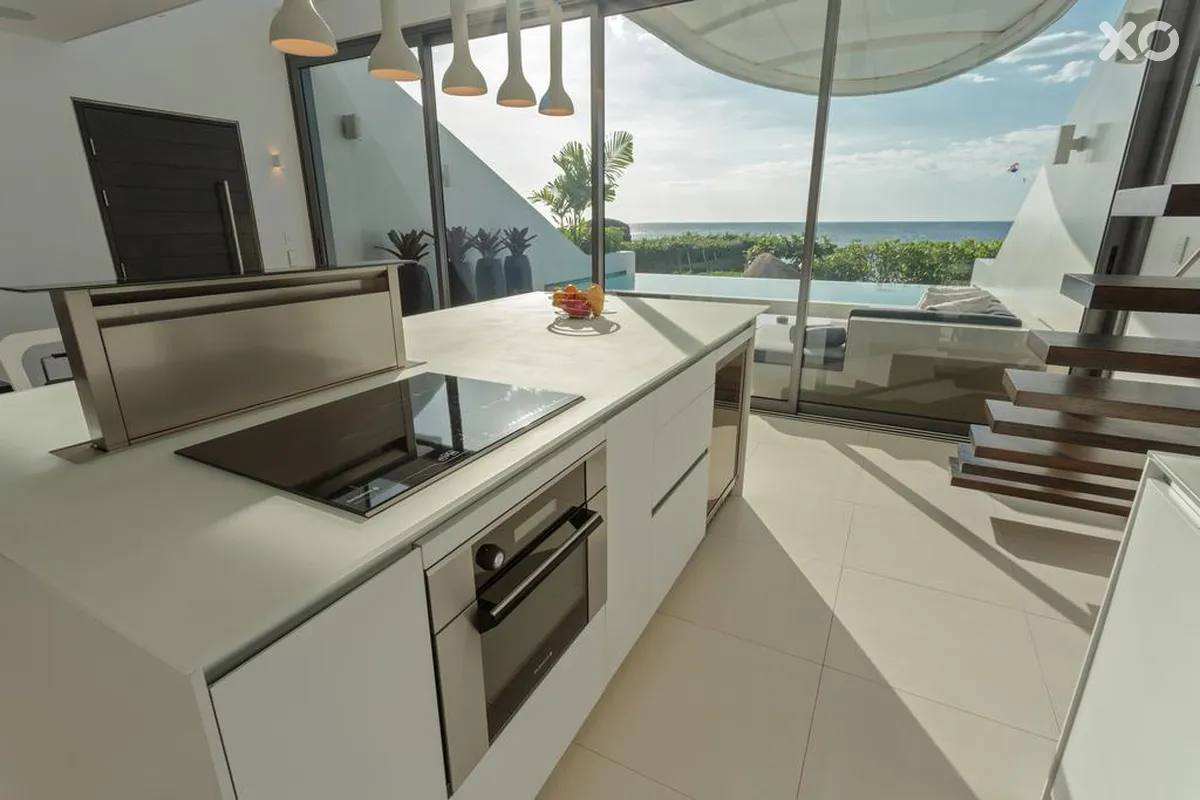 Kata Rocks Phuket Luxury Resort & Residence