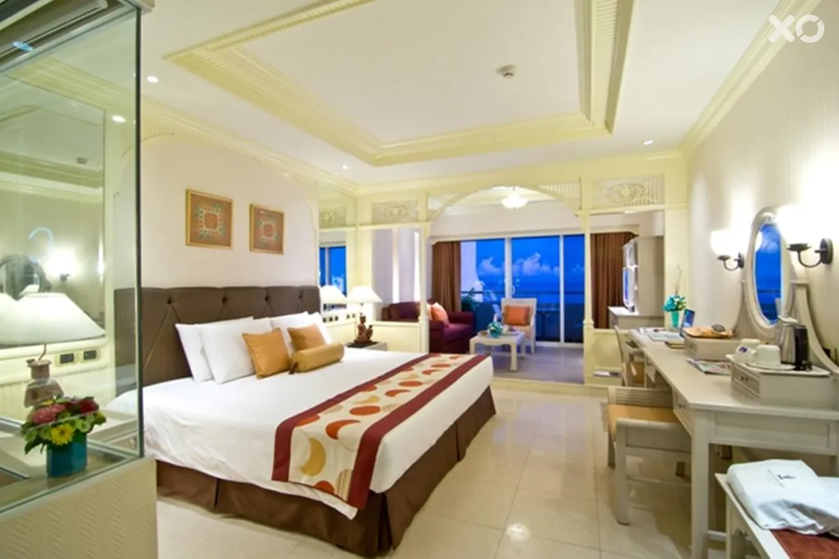 Royal Cliff Beach Hotel