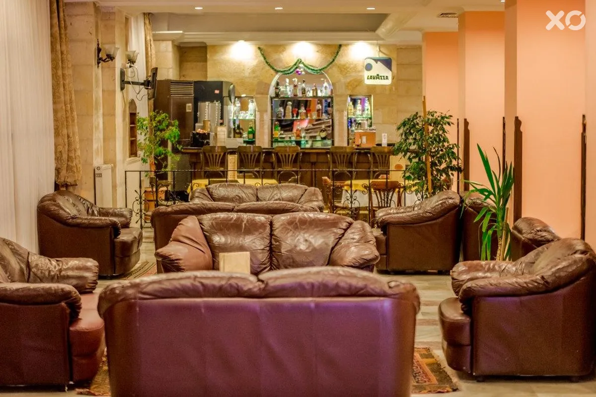Tassaray Hotel