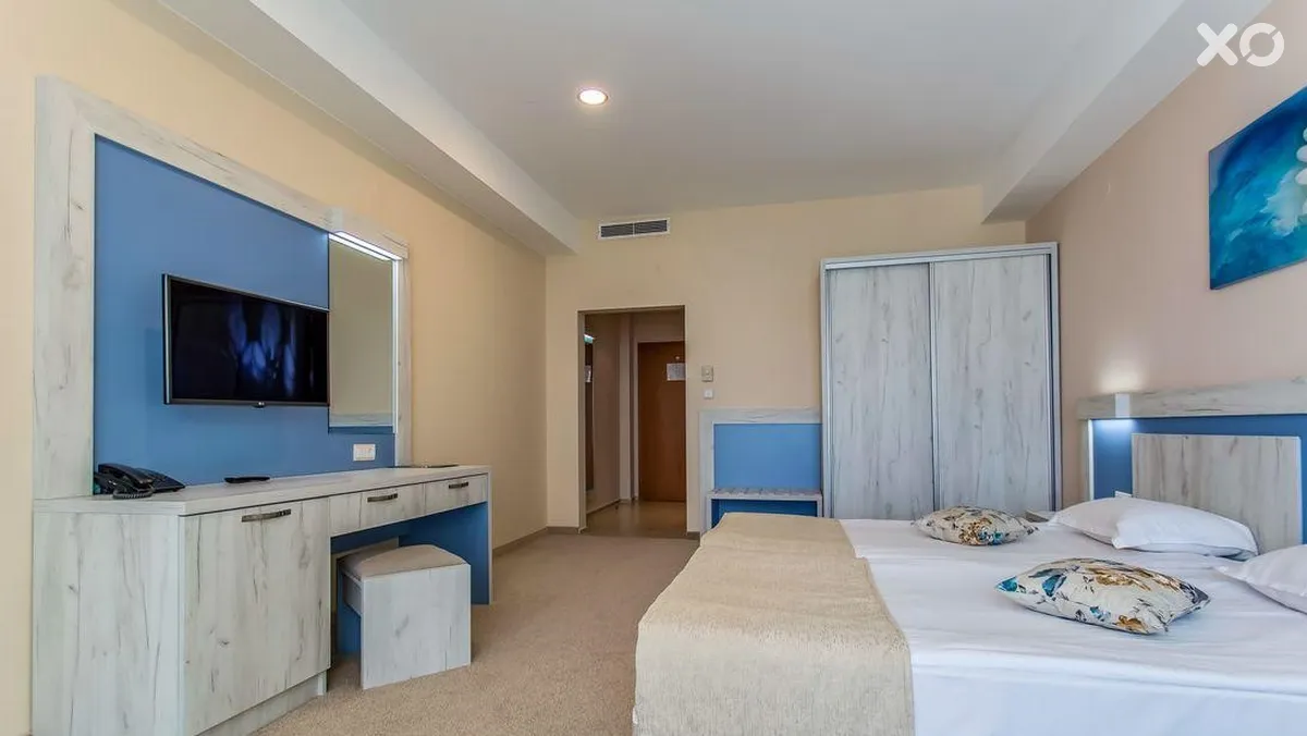 DIT Evrika Beach Club Hotel