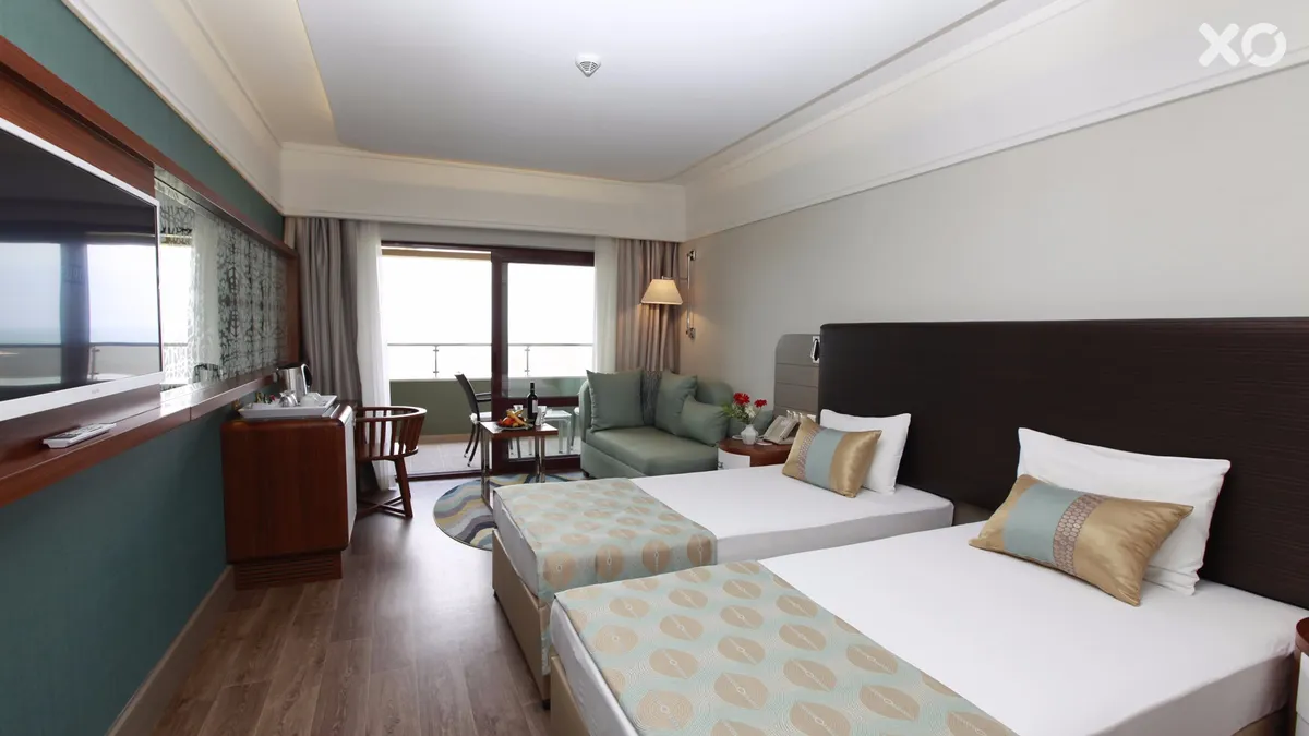 Grand Side Hotel