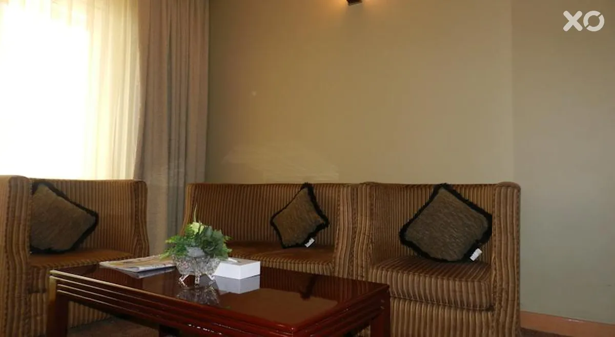 Sun & Sands Sea View Hotel