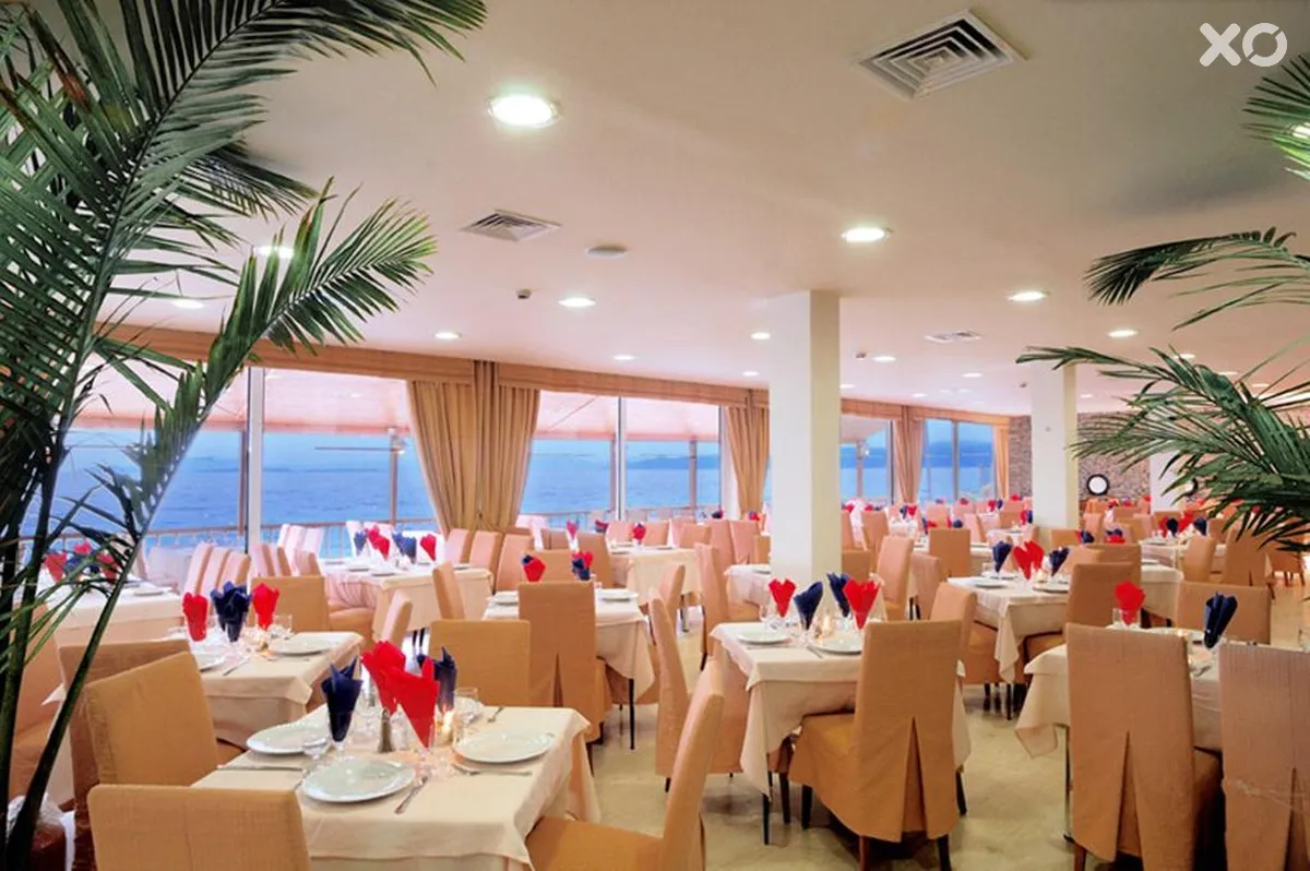 Kinetta Beach Resort & Spa