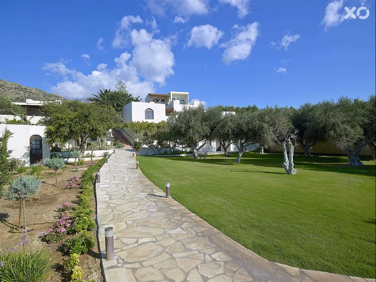 Coriva Beach Hotel