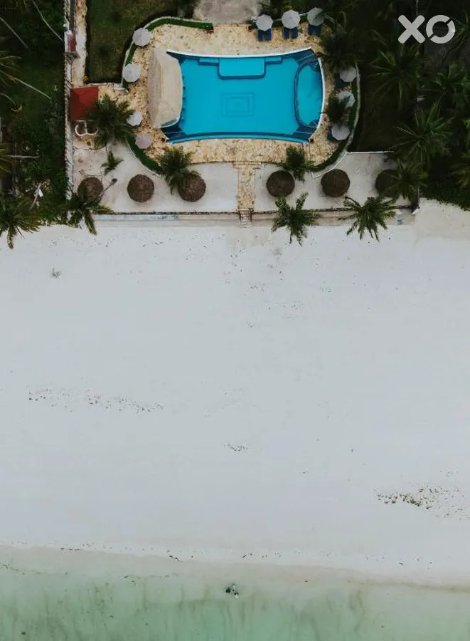 Sunny Palms Beach Bungalows
