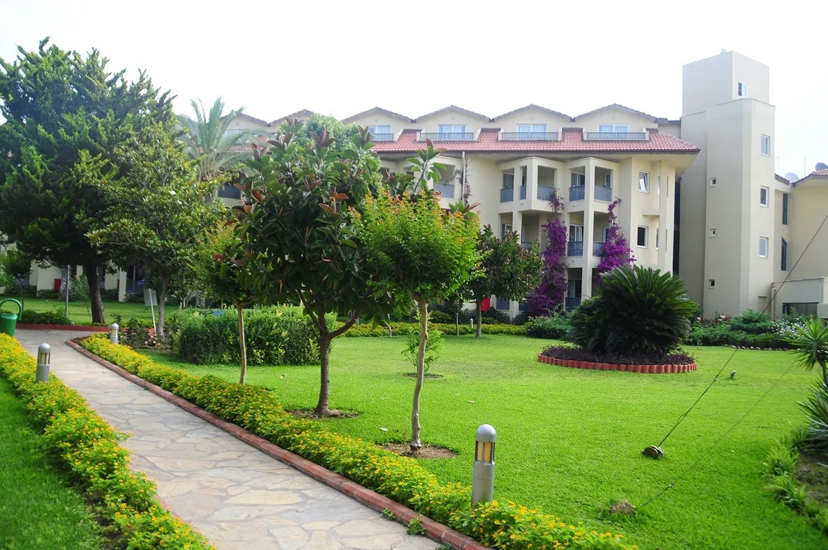 Queen's Park Le Jardin