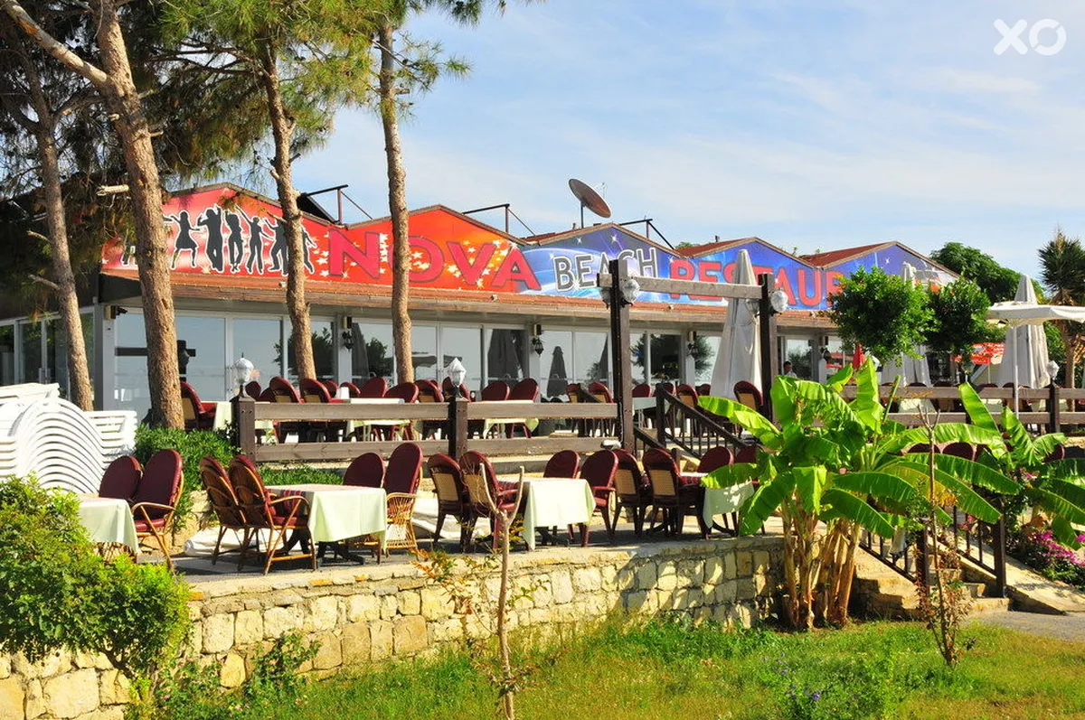 Nova Beach Hotel