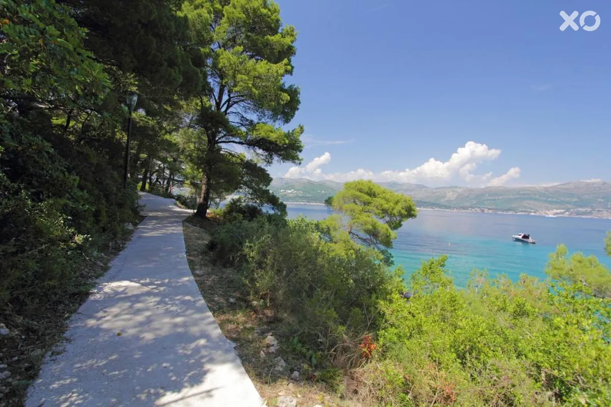 Kalamota Beach House