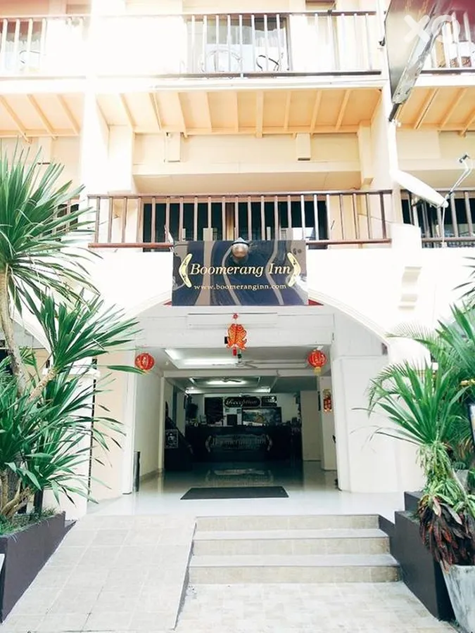 Boomerang Inn