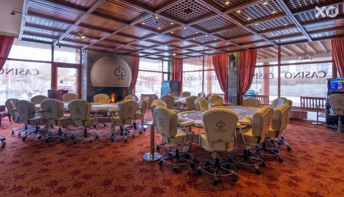 Platinum Hotel & Casino