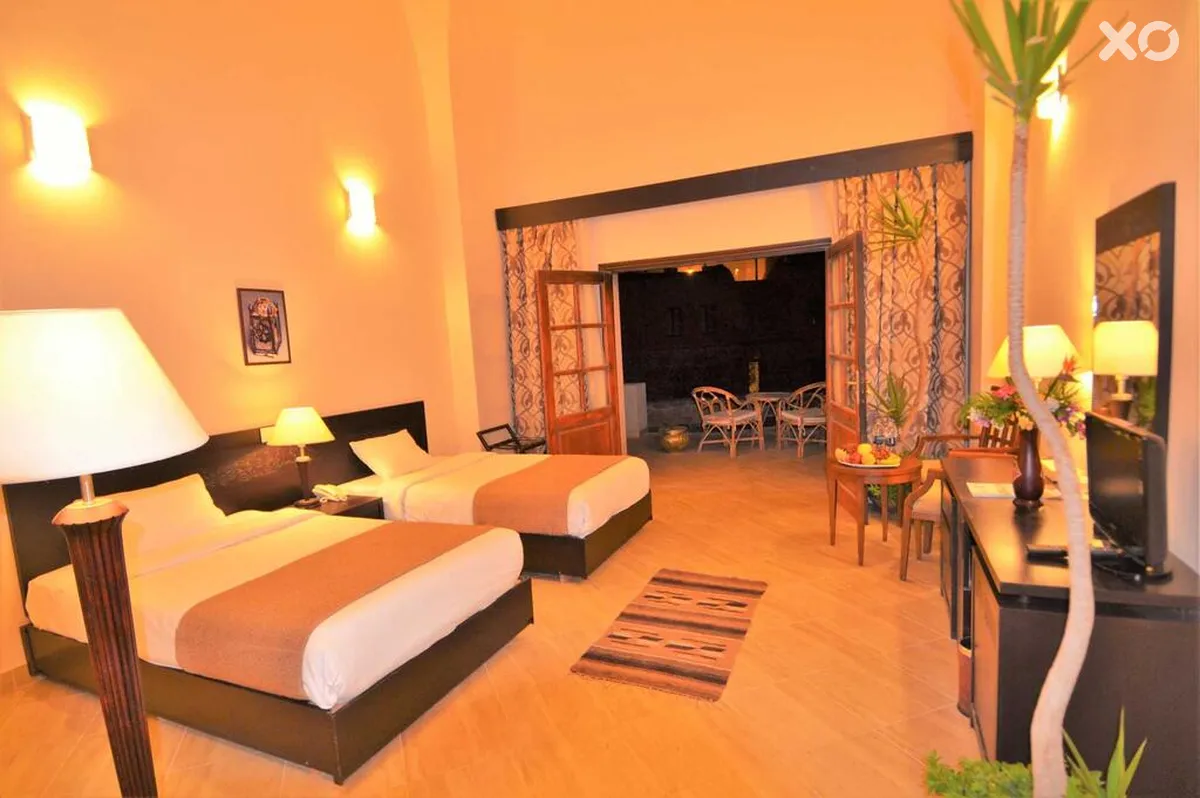 Rohanou Beach Resort