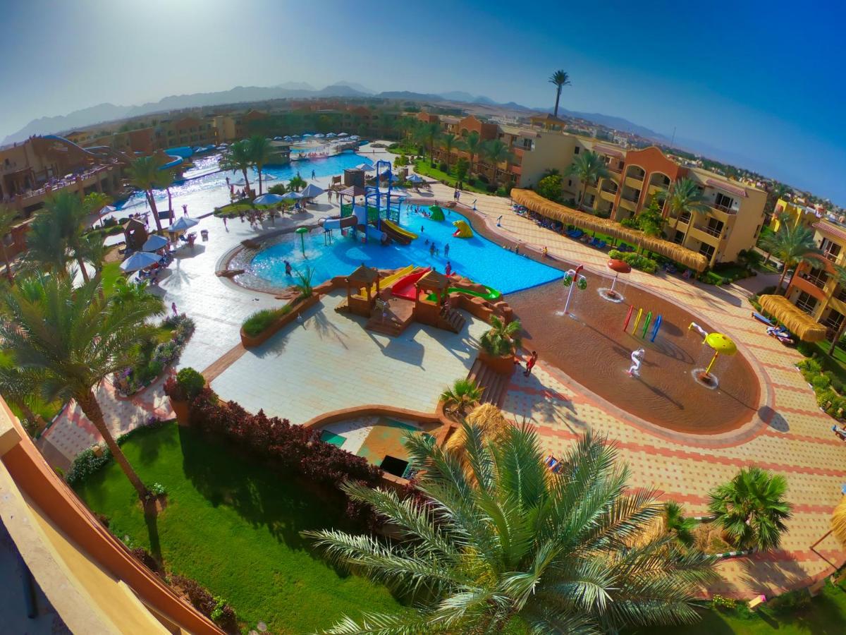 Regency Plaza Aqua Park & ​​Spa