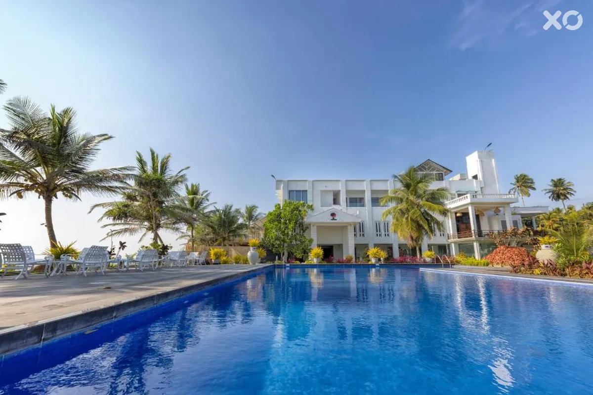 Sea Breeze Hotel