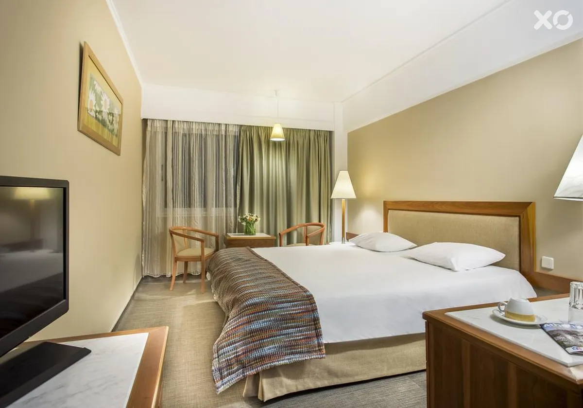 Alexandros Hotel