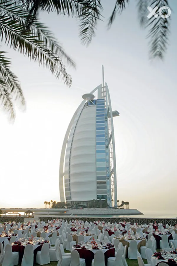 Jumeirah Beach Hotel & Beit Al Bahar Villas