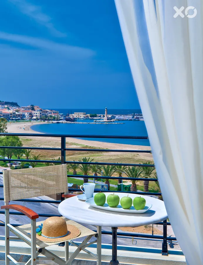 Kyma Suites Beach Hotel