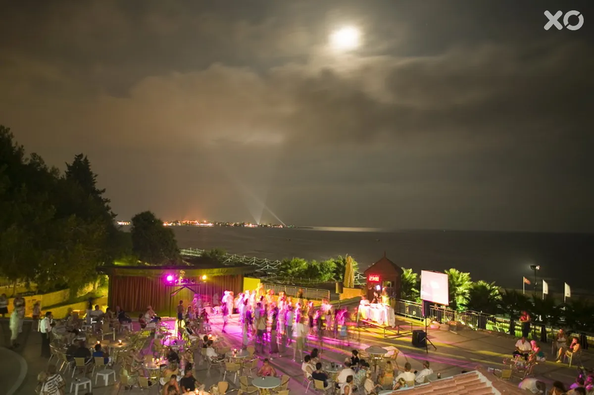 Melas Holiday Village
