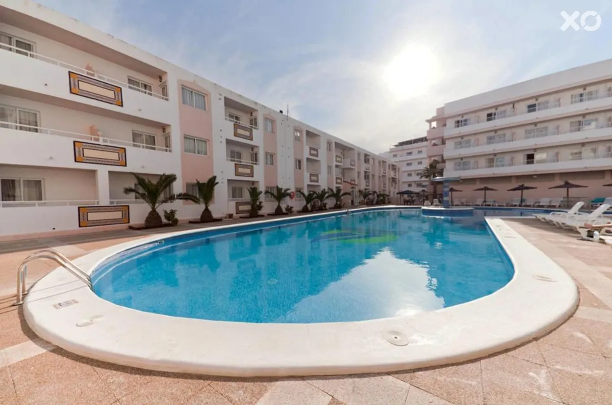 Vibra Tropical Garden Apartments