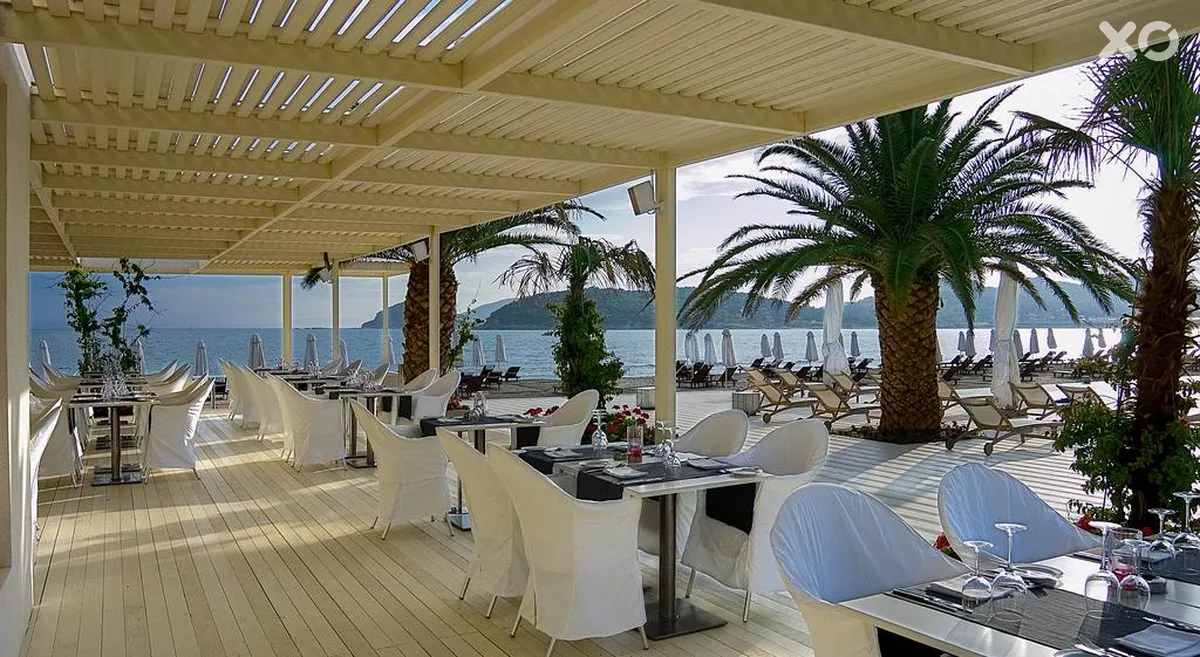 Plaza Resort