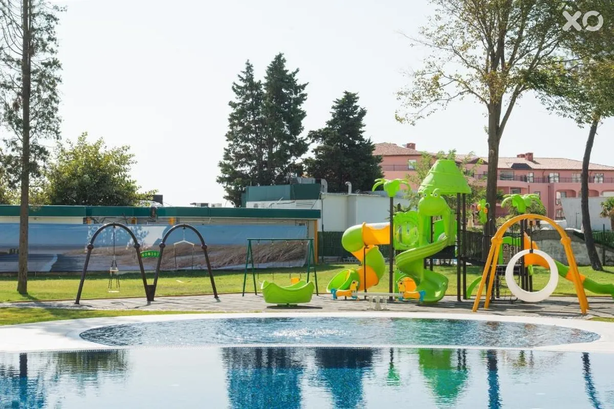 Flamingo Beach Hotel
