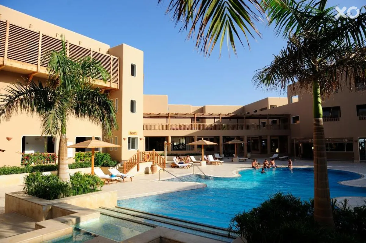 The Breakers Diving & Surfing Lodge