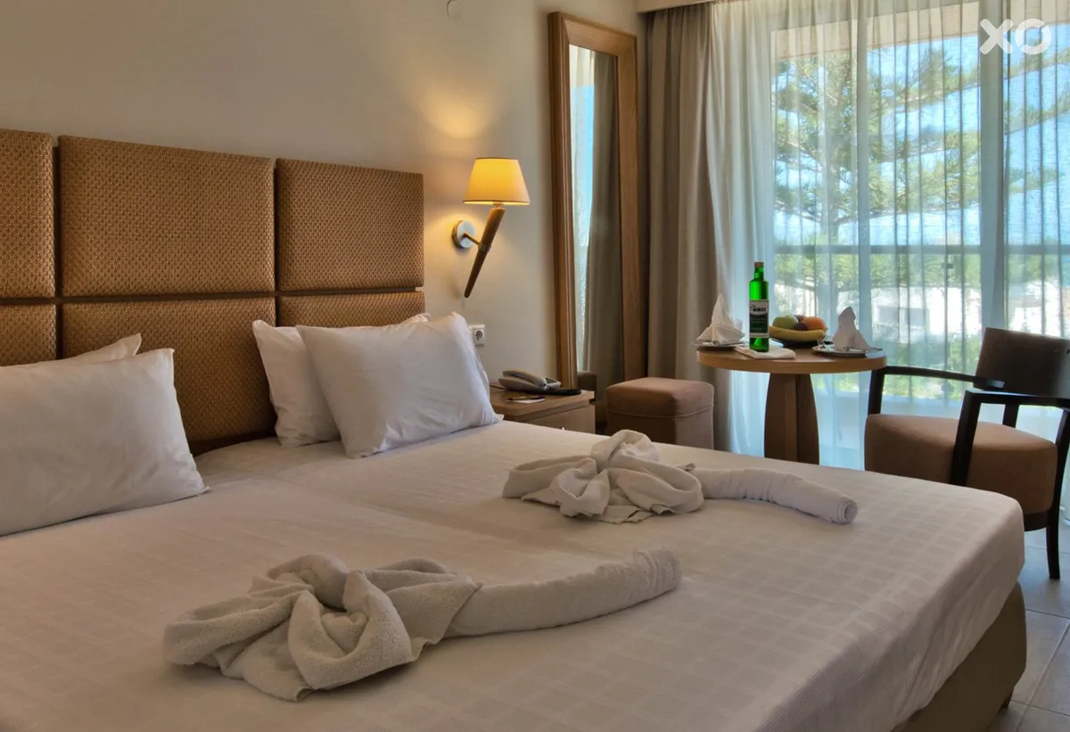 Minos Hotel