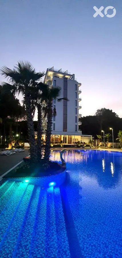 Henry Resort & Spa