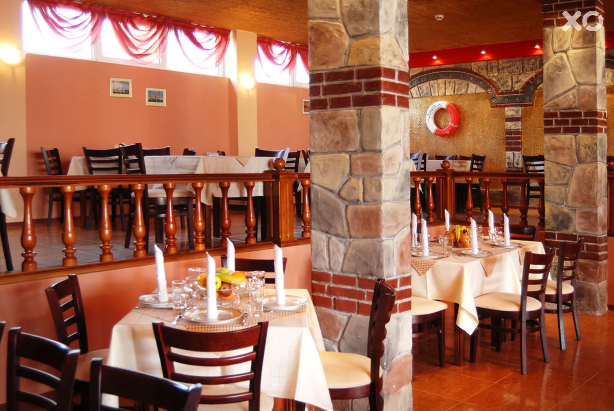 Amaris Hotel