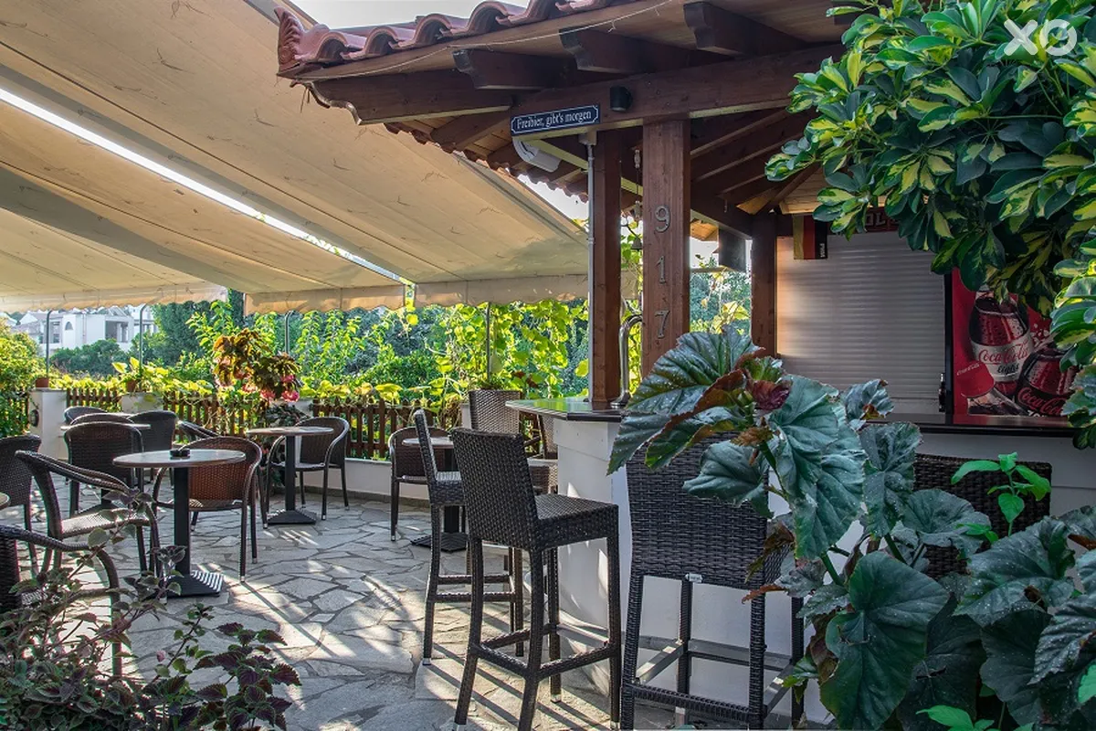 Golden Sun Hotel